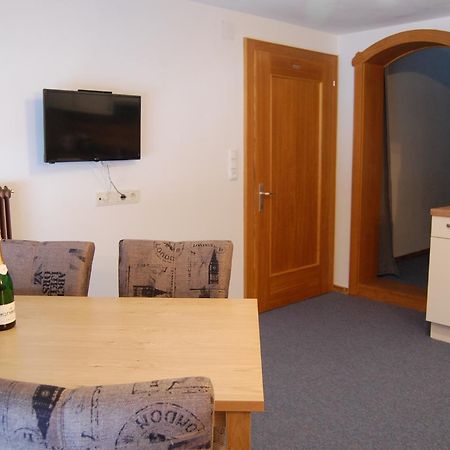 Appartamento Haus Waldrast Elbigenalp Esterno foto