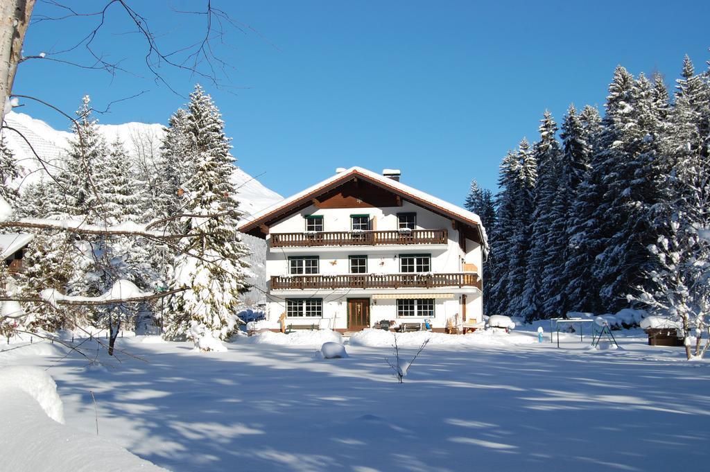 Appartamento Haus Waldrast Elbigenalp Esterno foto