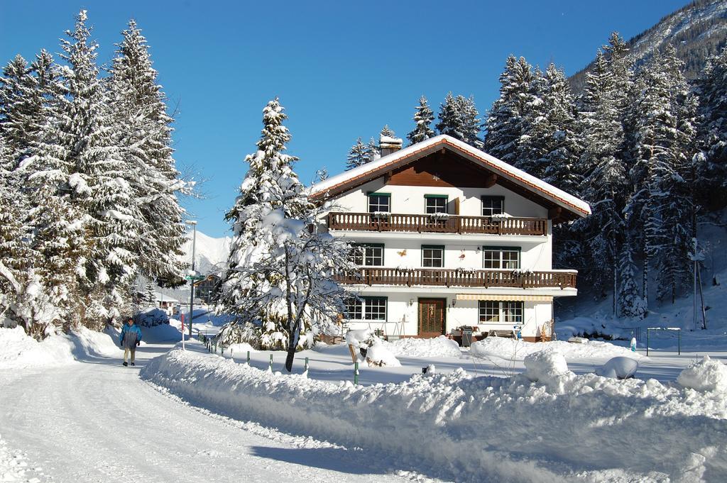 Appartamento Haus Waldrast Elbigenalp Esterno foto