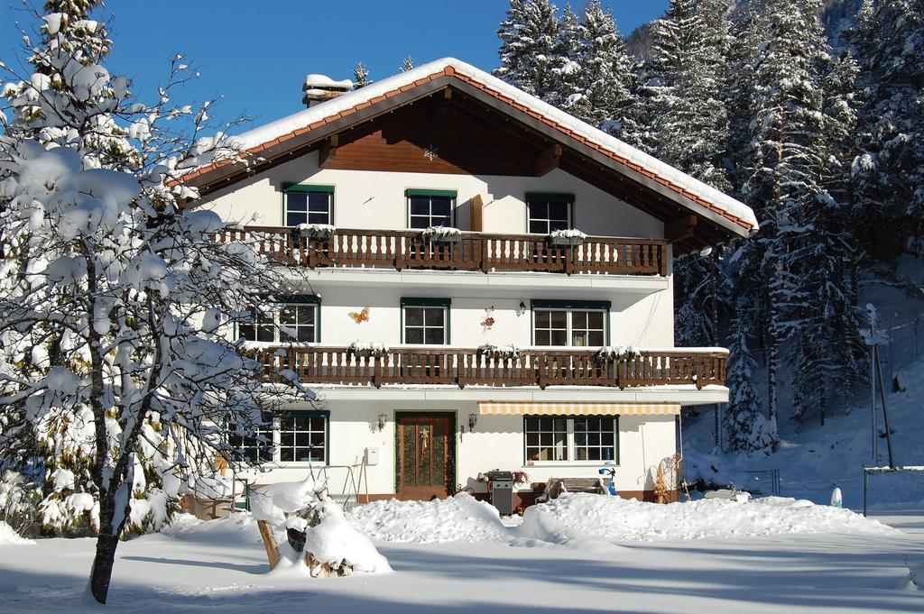 Appartamento Haus Waldrast Elbigenalp Esterno foto