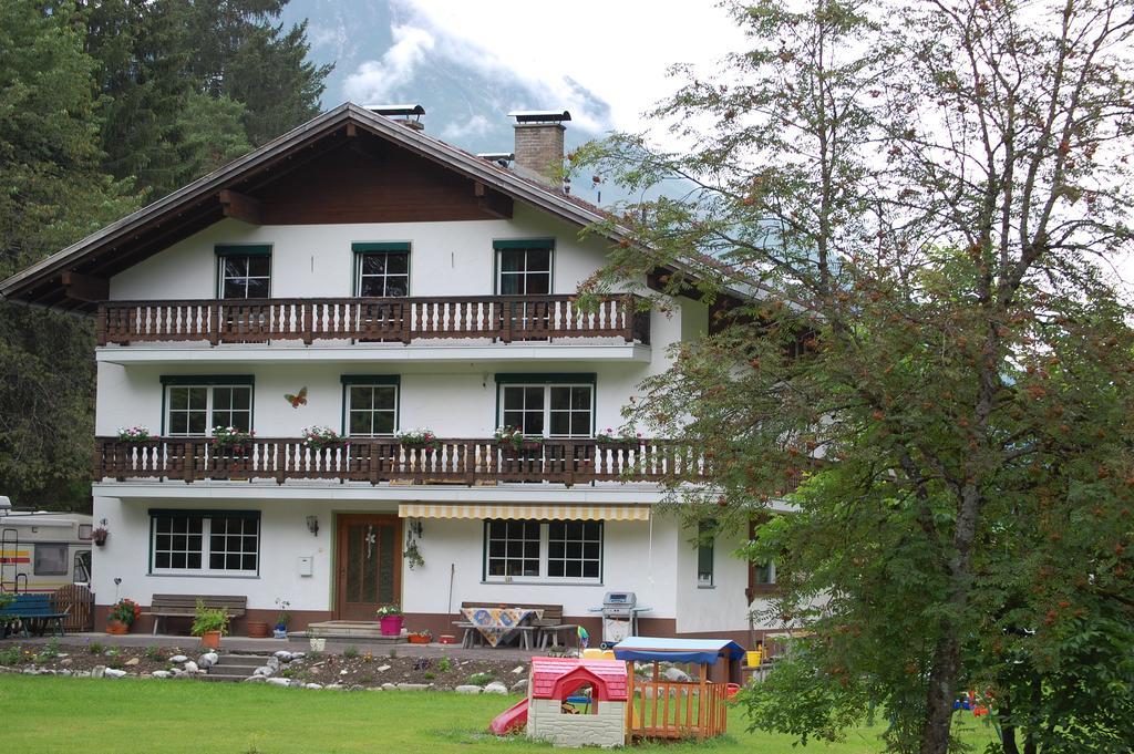Appartamento Haus Waldrast Elbigenalp Camera foto
